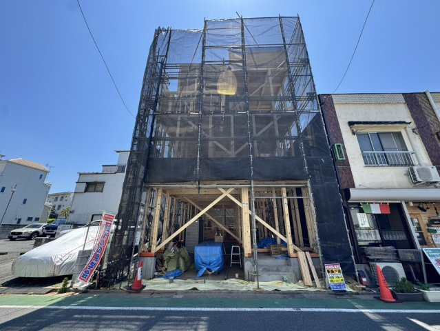 板橋区幸町　大型ガレージ×屋上ルーバル　建物140ｍ2超　限定1棟の外観|2026年5月撮影