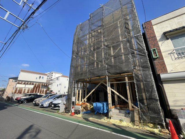 板橋区幸町　大型ガレージ×屋上ルーバル　建物140ｍ2超　限定1棟の前面道路含む現地写真|2026年5月撮影