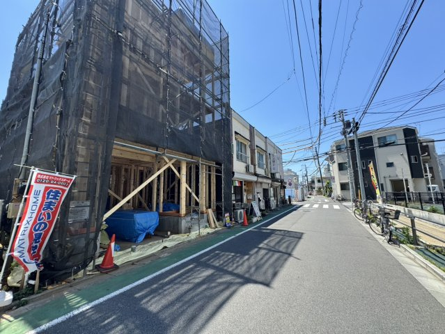 板橋区幸町　大型ガレージ×屋上ルーバル　建物140ｍ2超　限定1棟の前面道路含む現地写真|2026年5月撮影