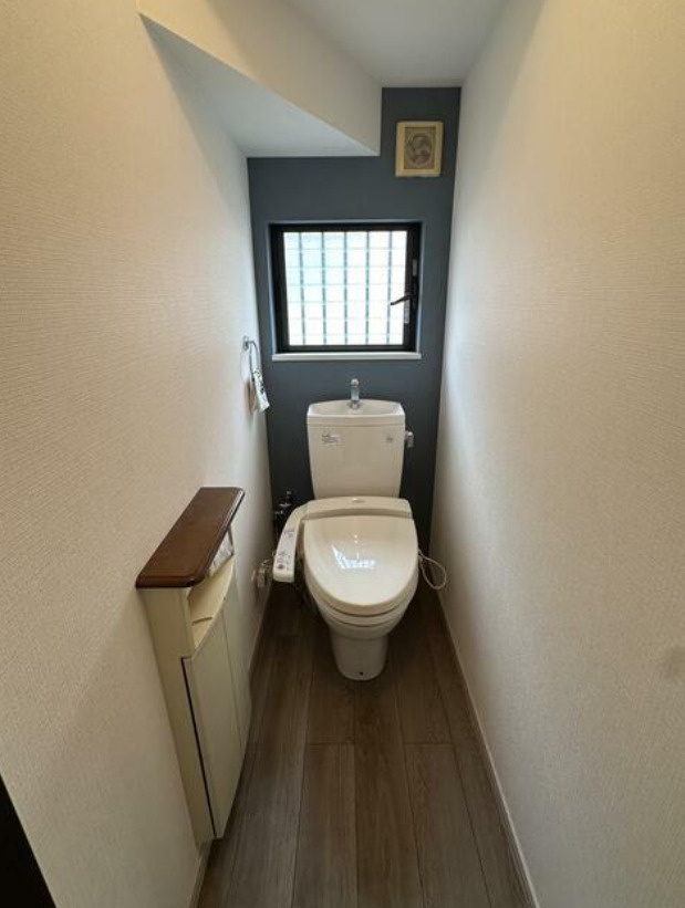宇佐崎北貸戸建のトイレ