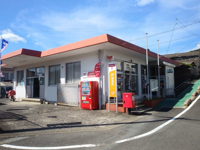 世知原町古家付き土地の周辺