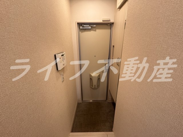 アドラブール瓜生堂の玄関|ゆったりとした玄関です