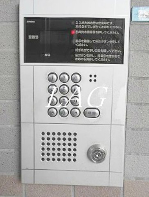 【セキュリティ】 | ラ・ルミエレ | オートロックです。