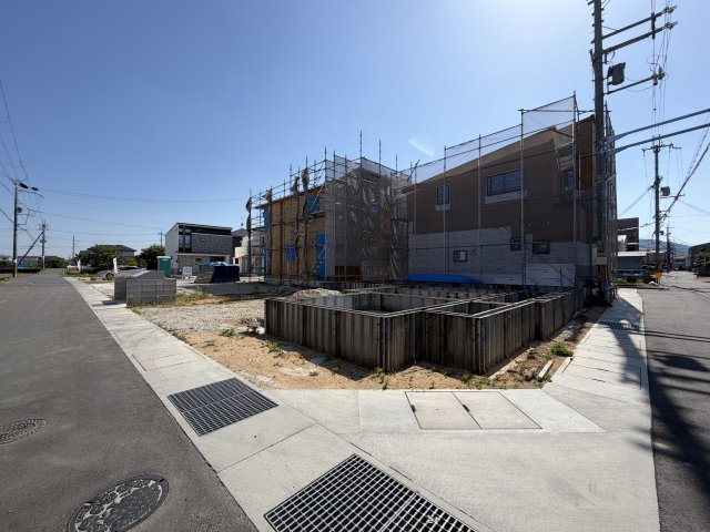 香芝市別所　新築(全8区画）モデルハウスの前面道路含む現地写真|どんどん街並みが完成してきました(^^)/今なら区画選んでいただけます♪お問い合わせお待ちしております♪