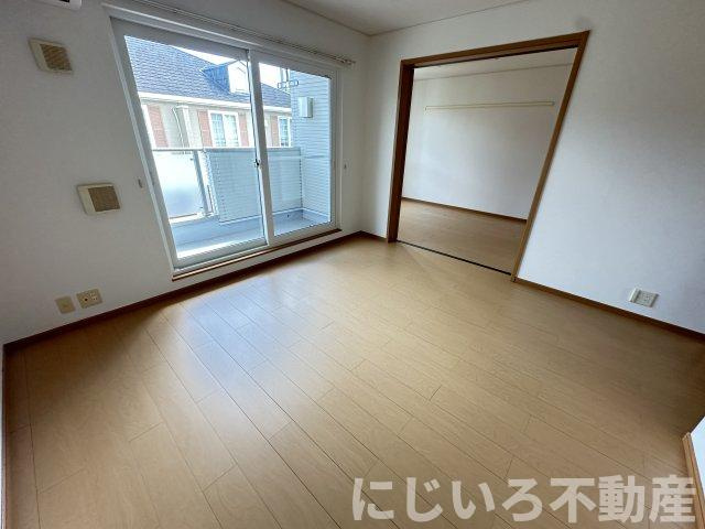 メゾンオーシャンAの居間・リビング
