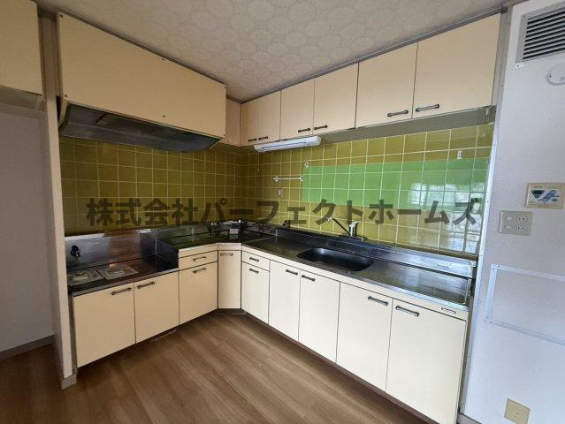 グリーンヒル光善寺住宅第１8号棟のキッチン|きれいなキッチンです