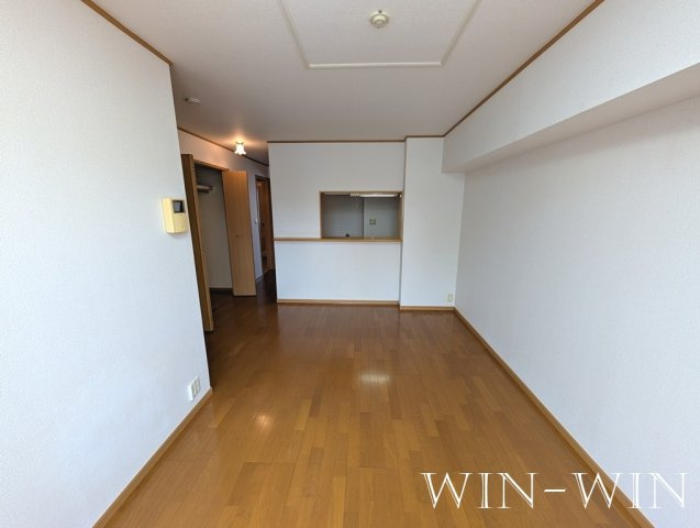 ストラーレ 牛川の居間・リビング
