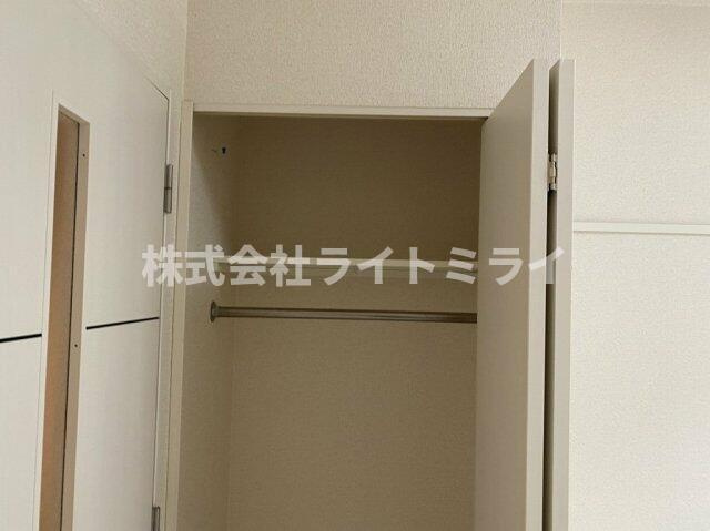 ガーラ・ステージ西巣鴨Ⅱの収納|クローゼット 