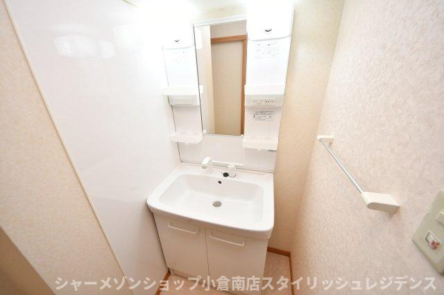 フェルト705の洗面所