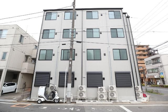 ピュイ西新井の外観