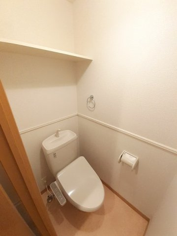 アンジェラのトイレ