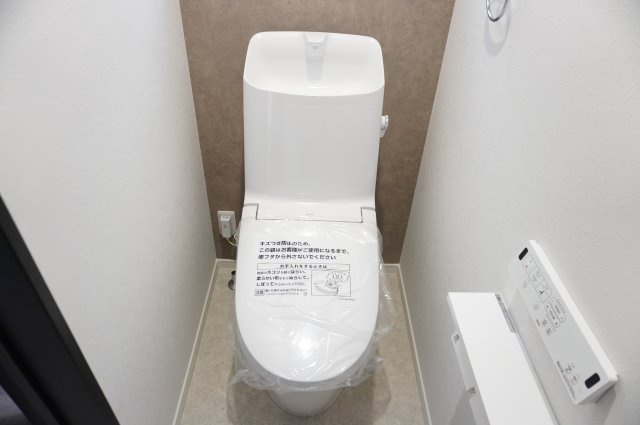 草加市清門2丁目 新築分譲住宅 のトイレ|1階