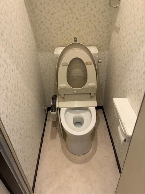 ロイヤルハイツ上北沢のトイレ