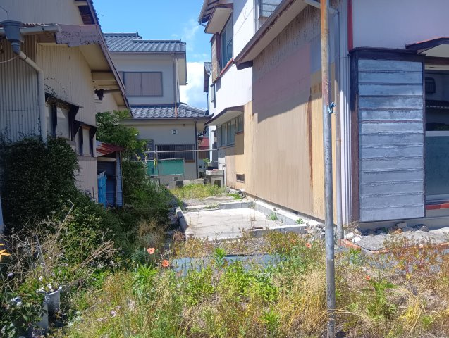 売中古戸建　焼津市田尻北の外観|隣地との間隔が空いています！