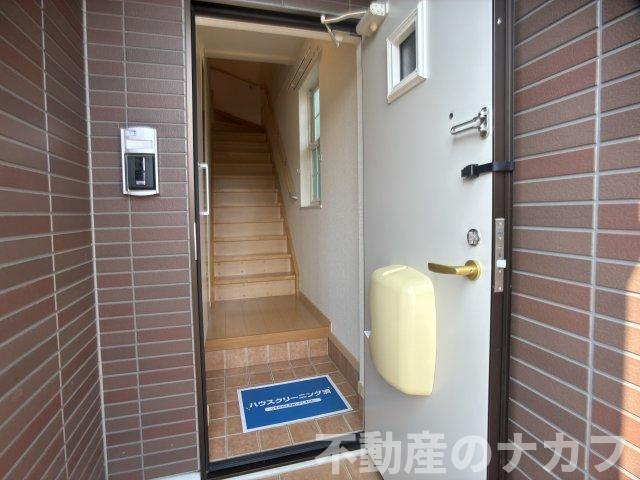 Ｐ’ＣＡＳＴＥＬＬＯの玄関|※地震前の写真です