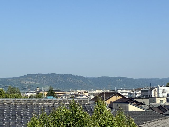西大寺赤田町２丁目の展望|若草山の山焼きも見えます。