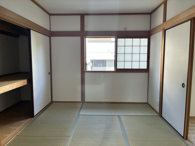 西大寺赤田町２丁目の和室