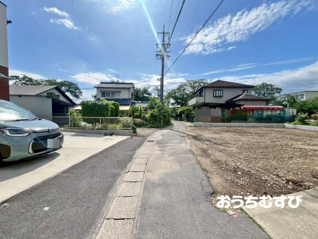 春日井市町屋町3483番(全1棟)の前面道路含む現地写真