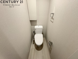 ゆったり落ち着けるトイレです