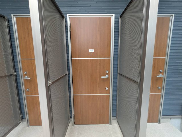シエル西荻北の玄関