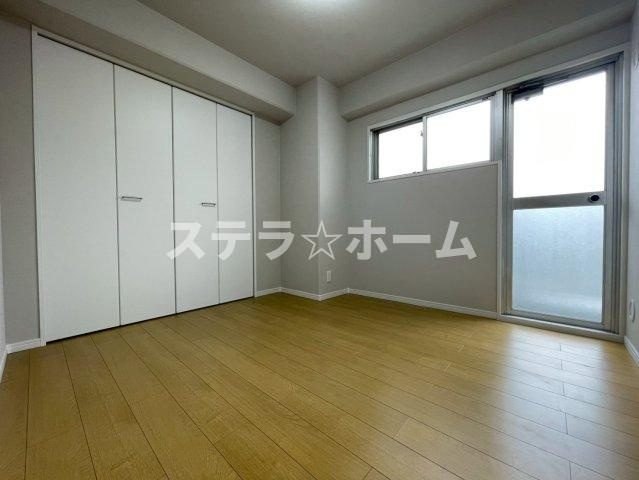 カーサ東淀川の洋室|スタンダードな洋室です