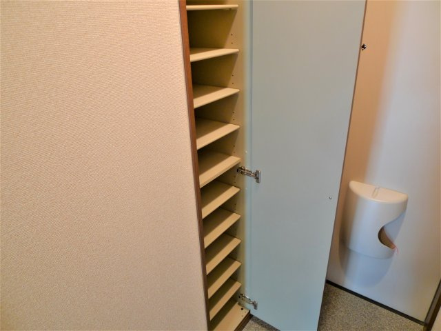 アムール久々田の収納|別のお部屋の写真です