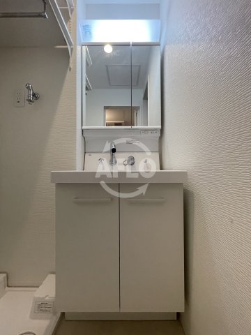 アーバンコート伝法の独立洗面台|アーバンコート伝法　洗面所
