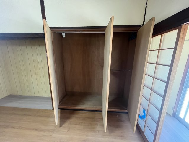 玉津町田中戸建の収納
