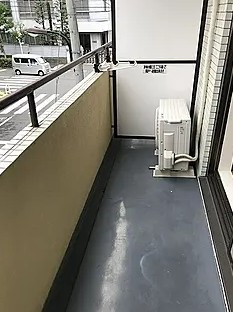 【バルコニー】