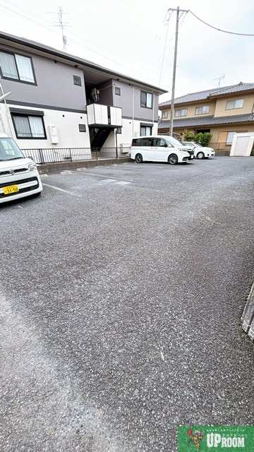 グレイシャスの駐車場