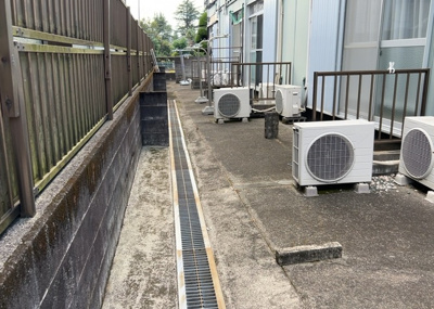 【内装】 | エルフォルグ北里 | 共用部分は、一棟の建物に住む区分所有者全員が共同で所有するとし、共用部分の管理、補修などは、区分所有者で形成される管理組合が行います。個人の判断で勝手に変更することはできませんので覚えておきましょう。