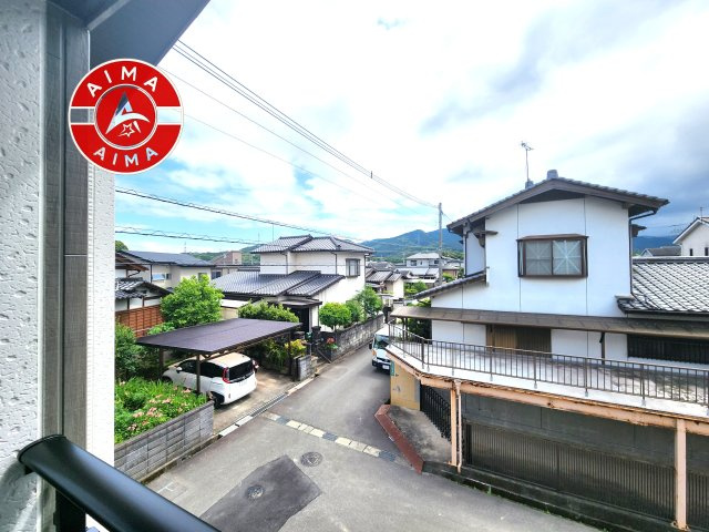 筑紫野市むさしヶ丘3丁目第1-2棟（1号棟）の展望|窓から緑が見える物件も魅力的です。