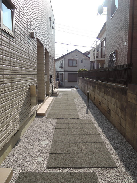 メゾン中落合のエントランス|★敷地入口★