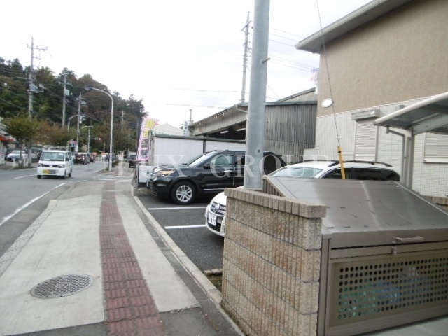 【駐車場】 | フローラ片倉