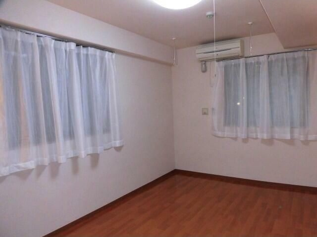 リバブルハイツⅢの寝室