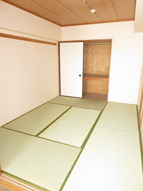 アーバンパーク行徳の和室
