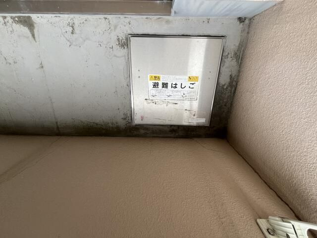 サンレイ　プラザのバルコニー