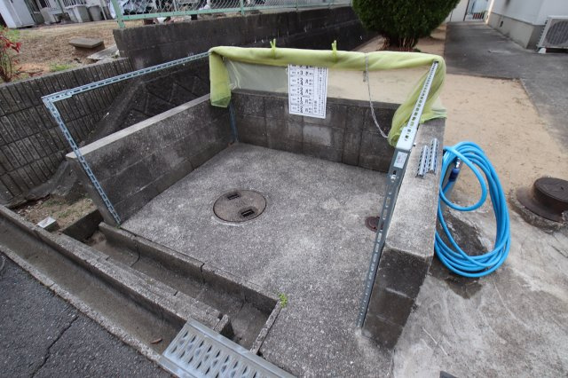 【その他共用部分】 | シャトードイワネE棟 | 敷地内ゴミ置き場