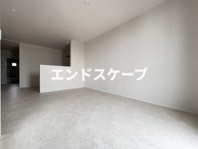 アステール岩神スクエアの居間・リビング|高崎、前橋のお部屋探しはエンドスケープまで！お客様の理想お聞かせ下さい♪