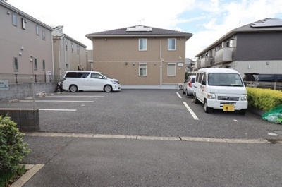 【駐車場】 | エトワール松戸A | 駐車場