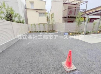 【駐車場】 | プラウドフラット西蒲田　は三都市アース中延店へお任せください！　ご内覧可能なお部屋は物件現地お待ち合わせご案内可能です！