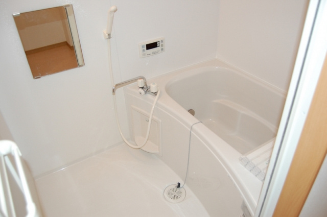 【浴室】 | ファイン | ※同建物同型別のお部屋
