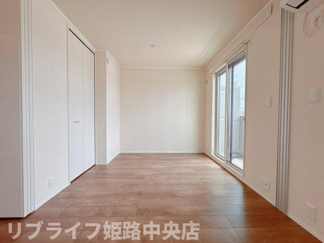 ハイムレトア飾東Cの洋室