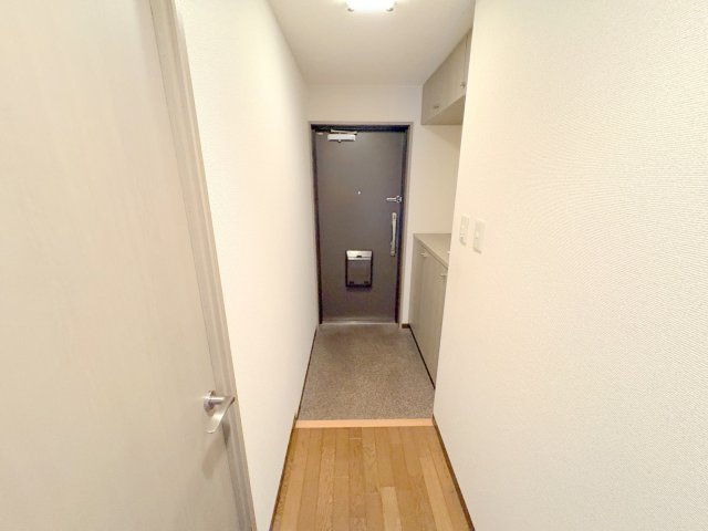 セントポリア生駒A棟の玄関