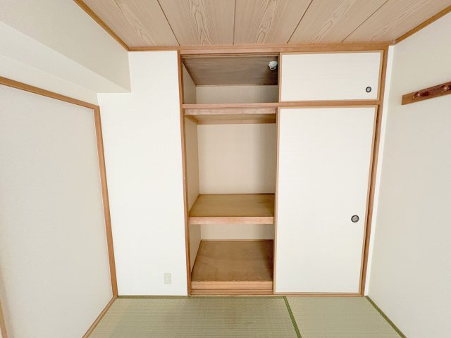 セントポリア生駒A棟の和室