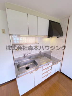 【キッチン】 | 　シャトー忍ヶ丘 | キッチンでお料理をお楽しみください
