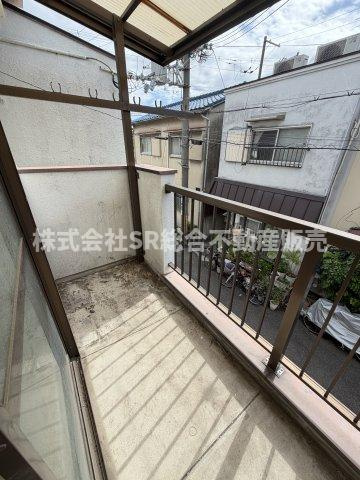 稲田本町1丁目中古戸建のバルコニー|陽当たり良好で洗濯物が乾きやすいです！