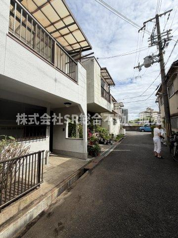 稲田本町1丁目中古戸建の前面道路含む現地写真|前面道路含む現地写真です