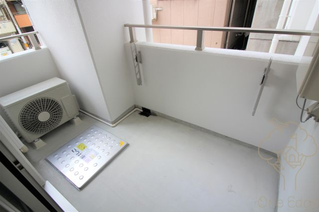 R SQUARE東天満のバルコニー
