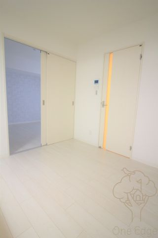 R SQUARE東天満の居間・リビング